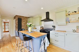 Photo 15- click for photo gallery